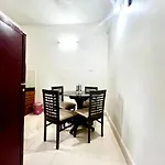 Quirkystays- 2Bhk With Swimming Pool & Kitchen