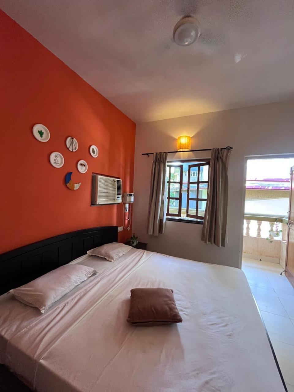 Quirkystays- 2bhk With Swimming Pool & Kitchen *