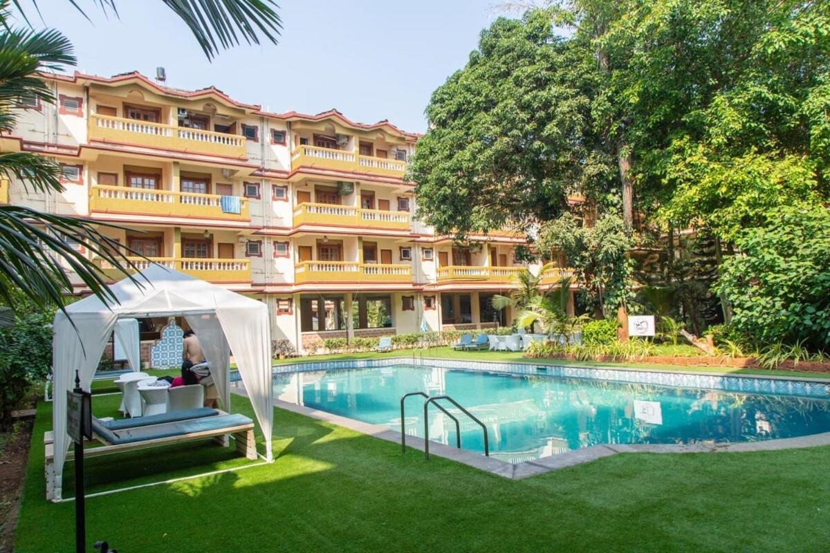 Quirkystays- 2bhk With Swimming Pool & Kitchen * Candolim